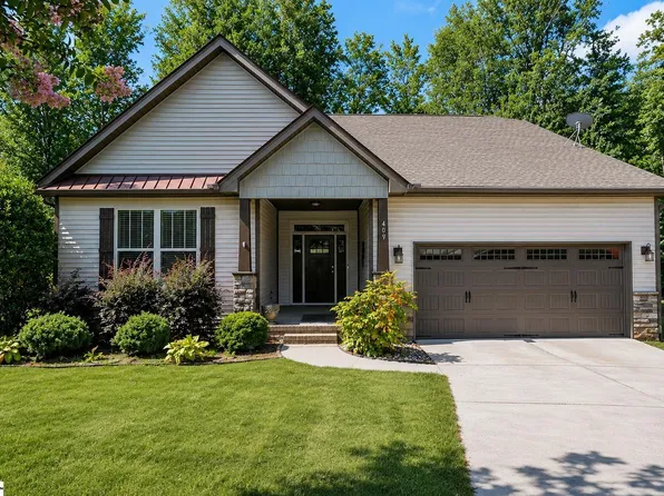 409 Trillium Creek Ct, Travelers Rest, SC 29690