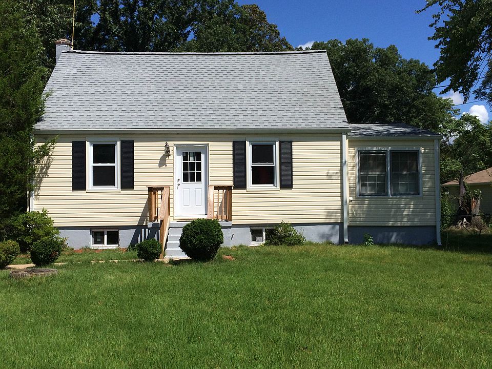 1st image of 8006 Prince Georges Dr