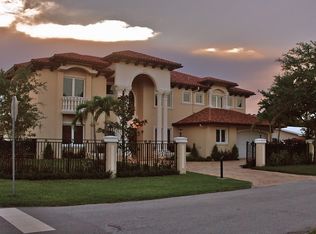 5385 SW 76th St, Miami, FL 33143