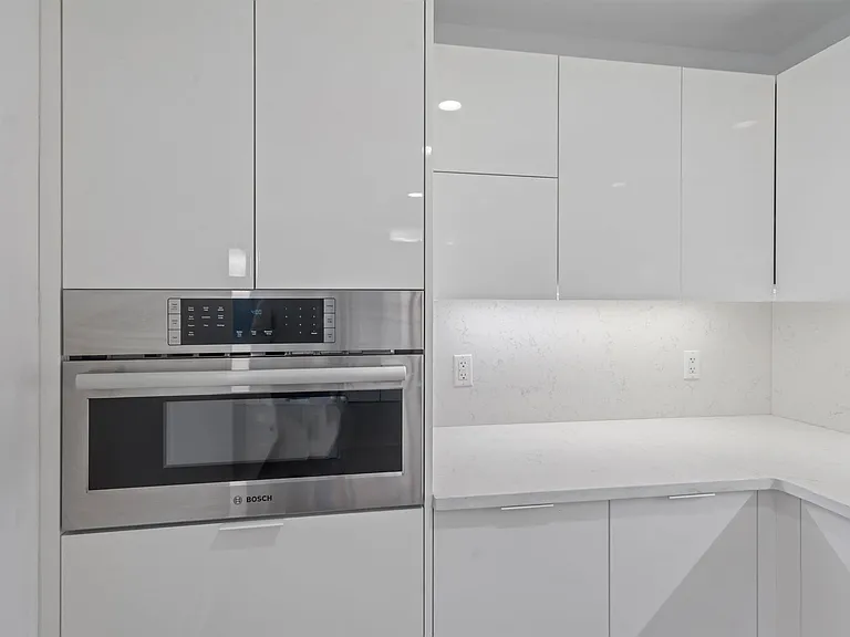 9 Avenue At Port Imperial #921 — Photo 7