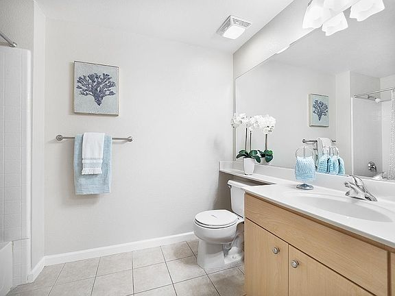 5th image of 801 S Winchester Blvd APT 1210
