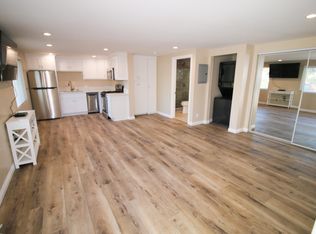 18562 Arminta St, Reseda, CA 91335