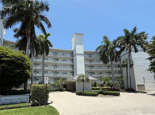 140 NE 28th Ave APT 406, Pompano Beach, FL 33062