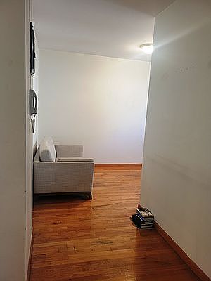 4th image of 85 Kenmare St APT 31