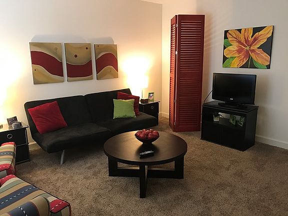 3rd image of 1802 Jackson Ave W APT 197