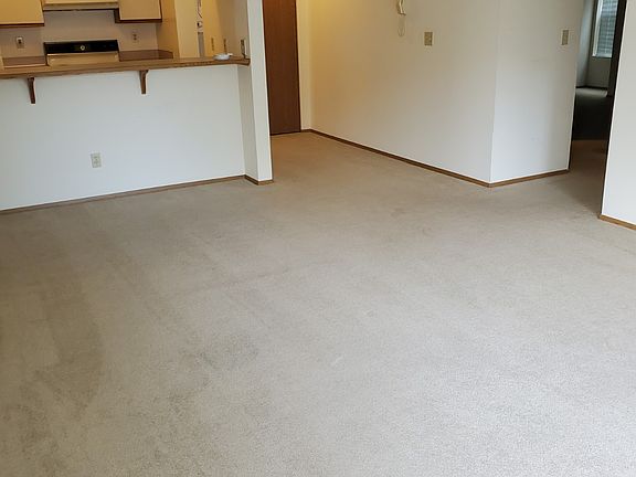 4th image of 6505 Oswego Pl NE APT 205