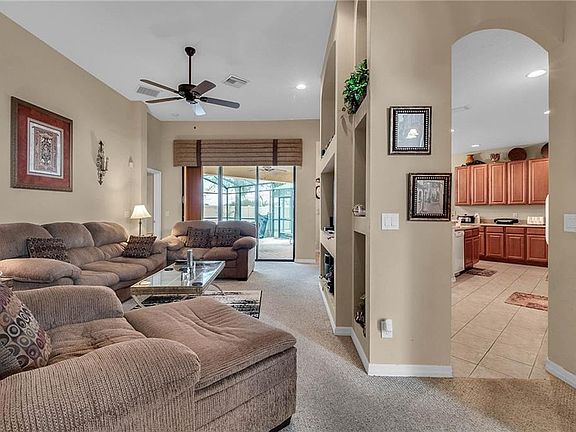 5th image of 311 Villa Sorrento Cir