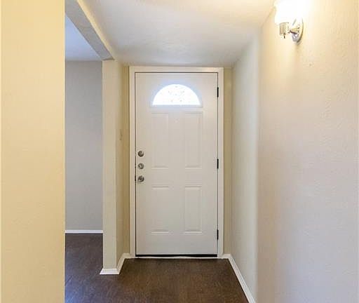2nd image of 5606 Kerry Ln