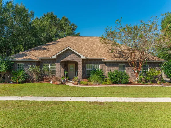 6184 Hummingbird Ln, Crestview, FL 32536