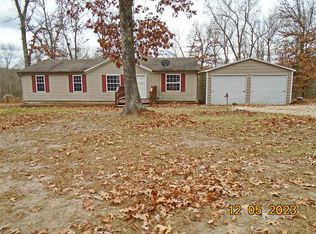 104 Blackwell Dr, Blackwell, MO 63626