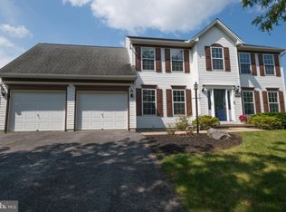 2274 Autumnwood Dr, State College, PA 16801