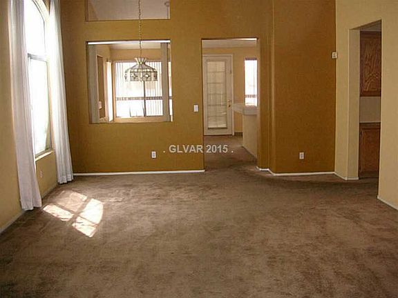 4th image of 4795 Van Carol Dr