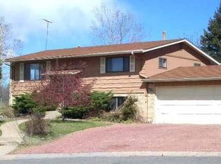 23 Circle Dr, Castle Rock, CO 80104