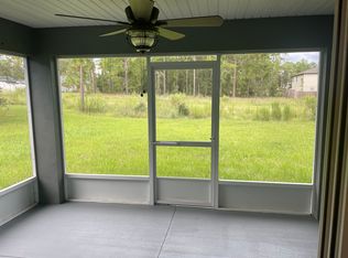 9065 N Travis Dr, Citrus Springs, FL 34434