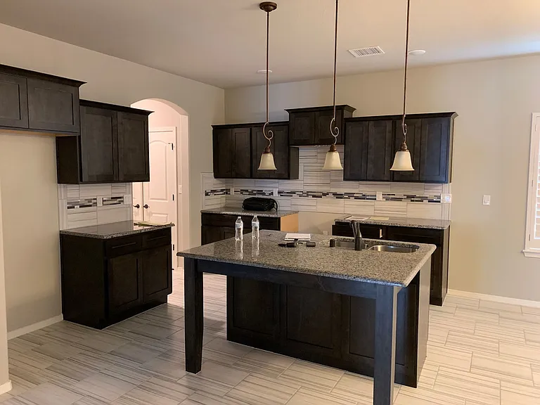 7420 Eagle Vista Dr — Photo 4