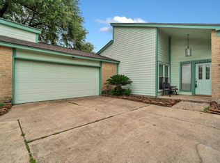 2163 Paso Rello Dr, Houston, TX 77077