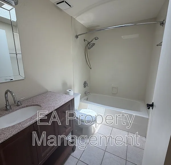 6532 Keeling St NW — Photo 21