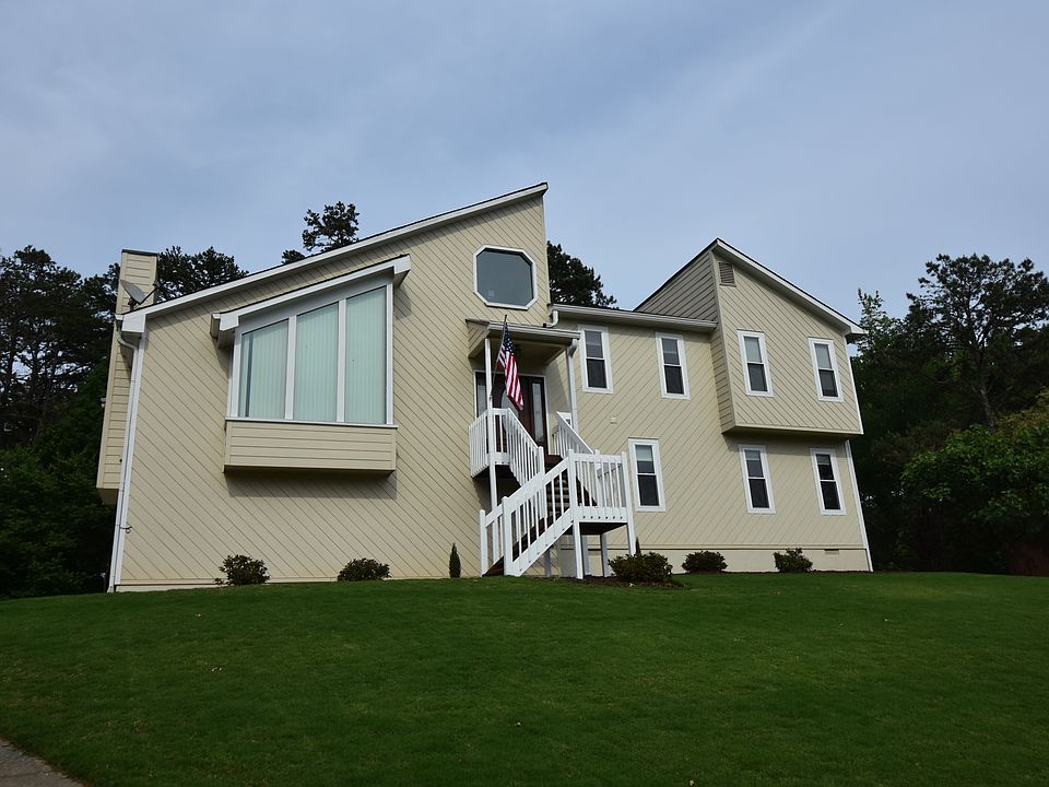 1st image of 40 Bramblewood Trl