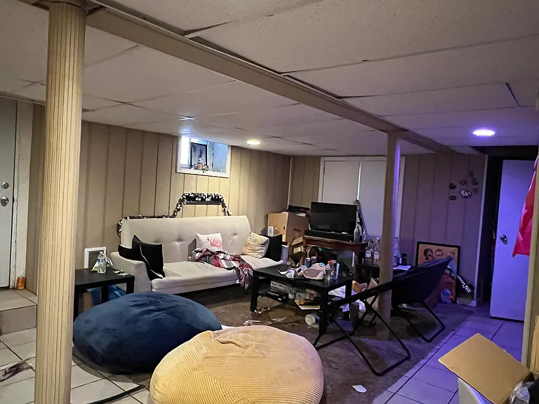 159 Robinson St #1 — Photo 10