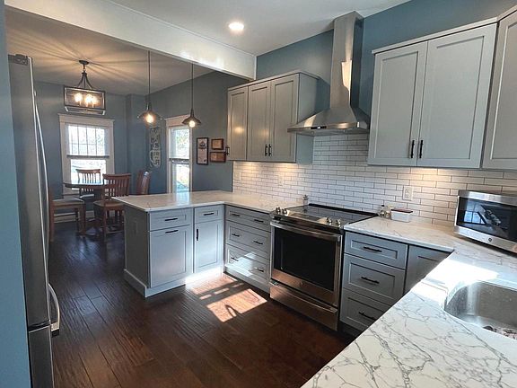 4th image of 3320 Hazelwood Ave