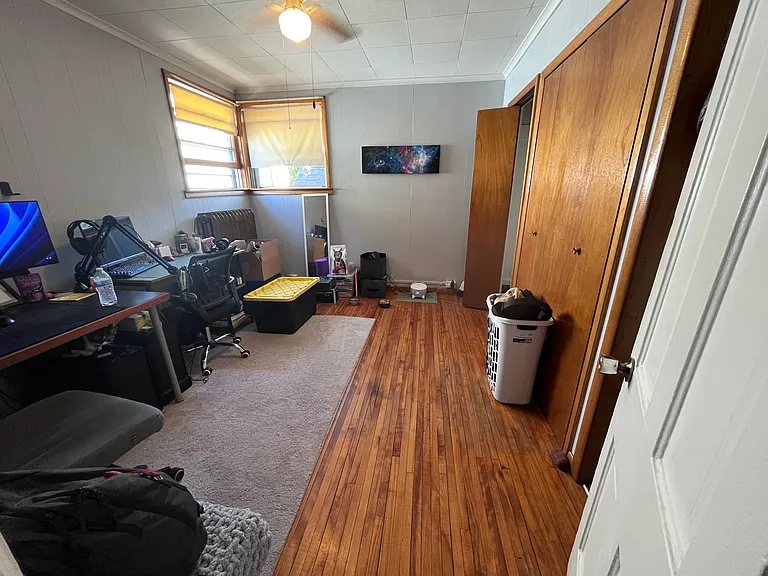 420 N Lake St — Photo 10