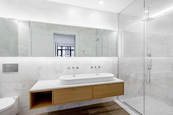 Rented by Reuveni LLC | media 28