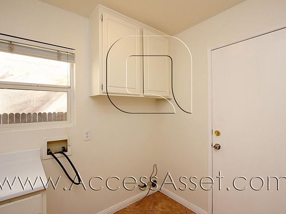 5th image of 26638 Silver Oaks Dr