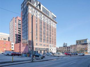 112 King St E #907, Hamilton, ON