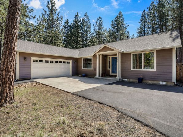 68821 Cache Ct, Sisters, OR 97759