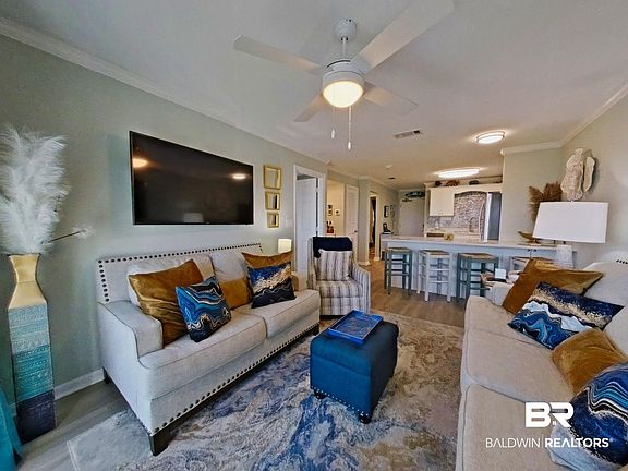 5th image of 400 Plantation Rd #4407