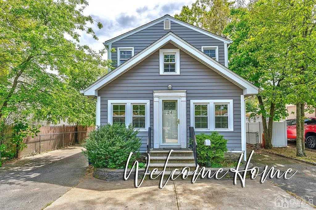 28 Taylor Ave photo 1
