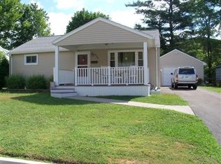 808 Lyncourt Dr, Endwell, NY 13760