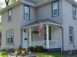 506 W Locust St, Bloomfield, IA 52537