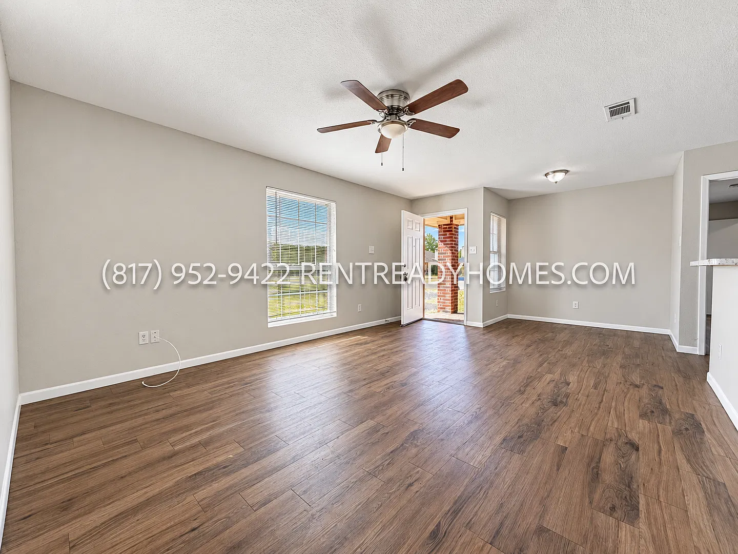860 Potomac Dr - Pet Friendly 3 Bedroom Rental Home in Lancaster, TX with Garage, Central AC and ... — Photo 4