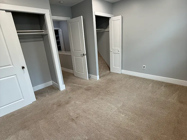 168 Reliance Pl — Photo 21