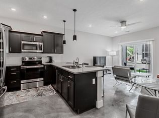 102 Bloomfield Dr #616, Bridgeport, WV 26330