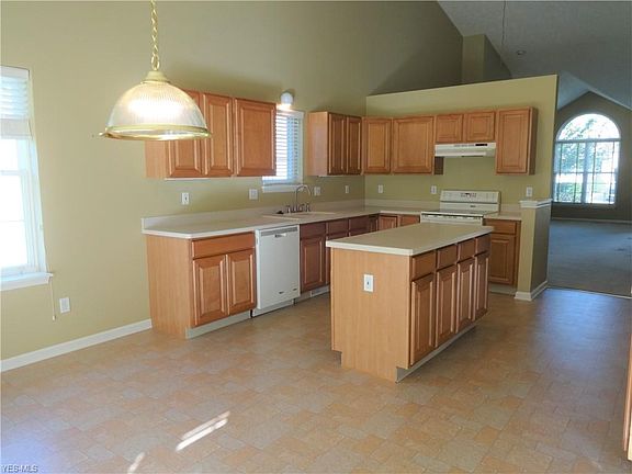 3rd image of 9223 Clark Cir