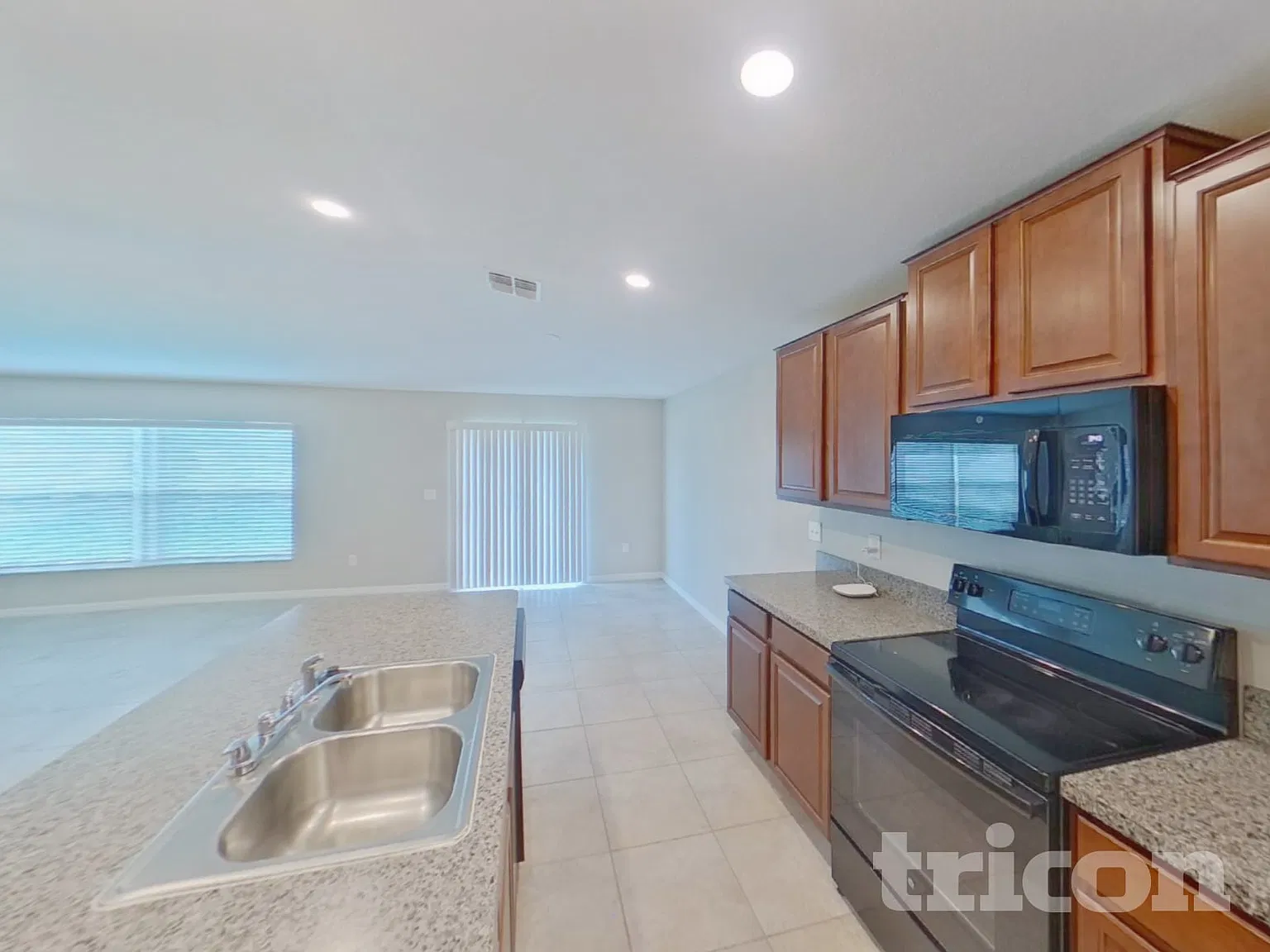 7030 Wiseman Run Drive Sun City Center FL — Photo 4