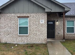 1531 W Kilpatrick St Unit G, Cleburne, TX 76033