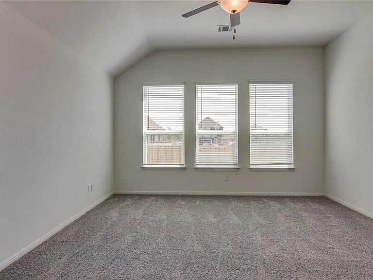 244 Glen Arbor Dr — Photo 23