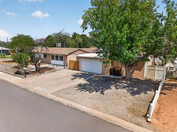 683 Mountain View Dr, Moab, UT 84532