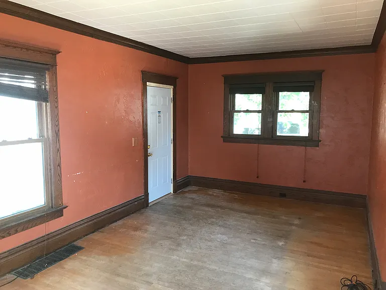 834 Franklin St — Photo 9