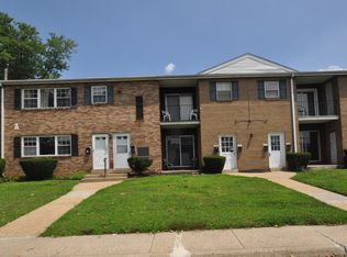1294 Cooper St APT A12, Beverly, NJ 08010