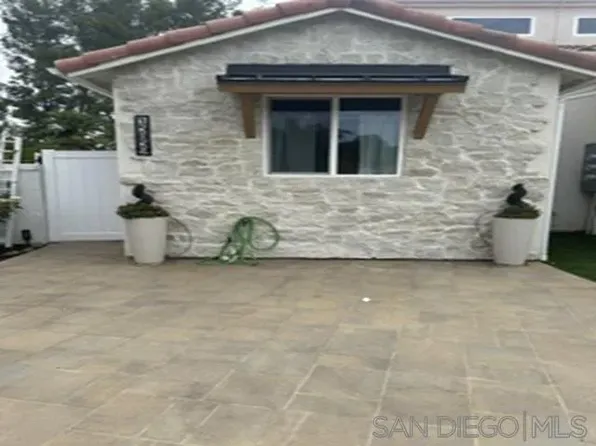 15859 Riparian Rd, Poway, CA 92064