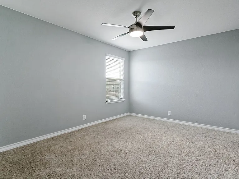 9908 Bratten Rise — Photo 17