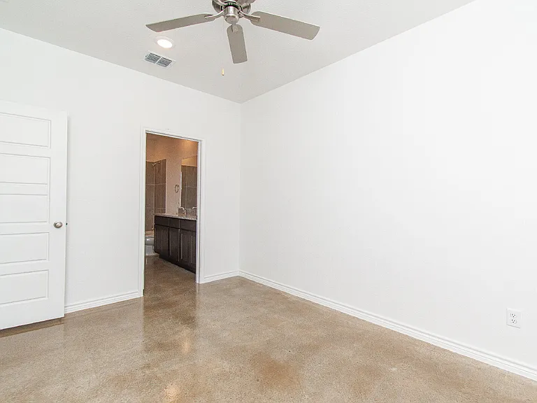 3903 American Elm Dr #A — Photo 14