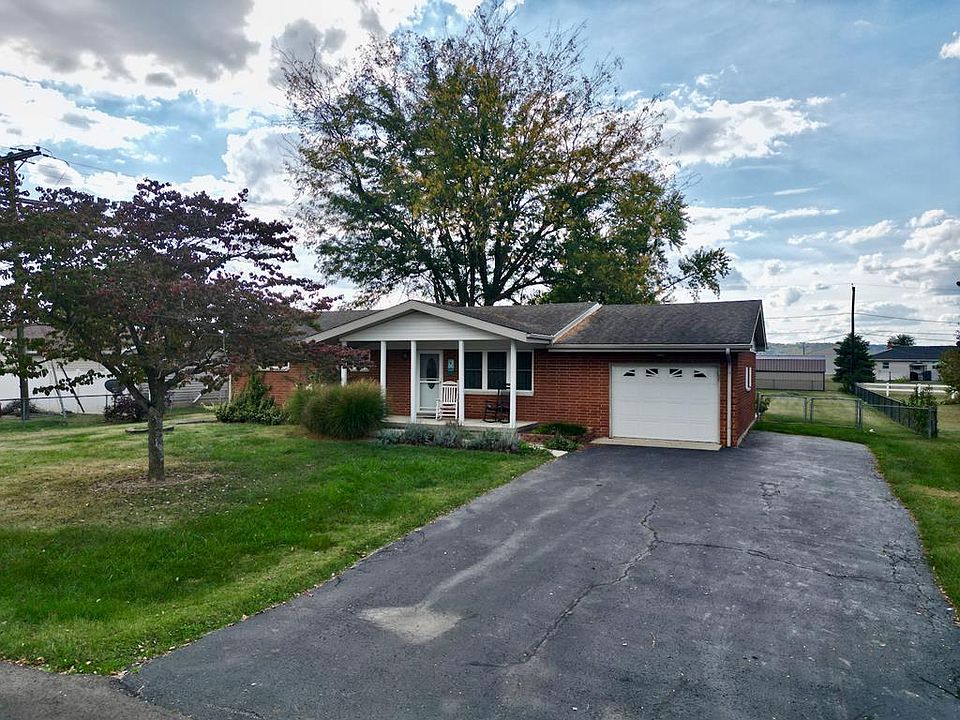1st image of 301 Harold Dr