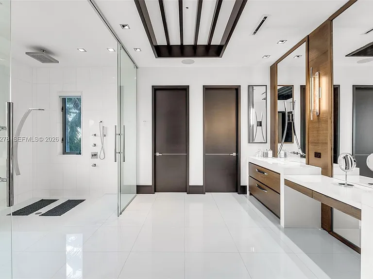 760 S Mashta Dr — Photo 35
