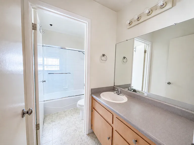 1239 E Foothill Blvd #104 — Photo 12
