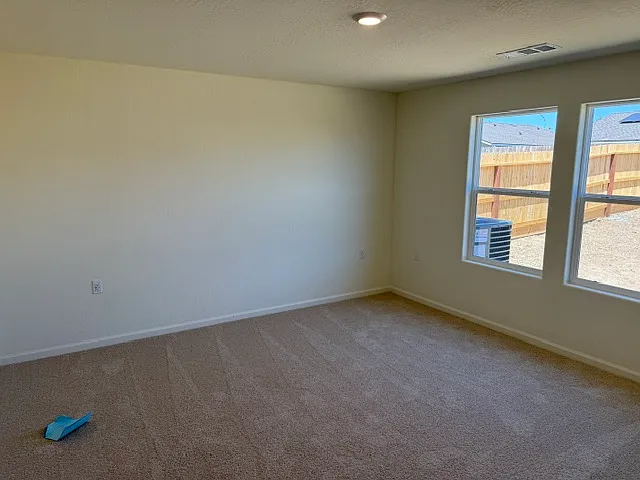 675 Skyler Ln — Photo 6